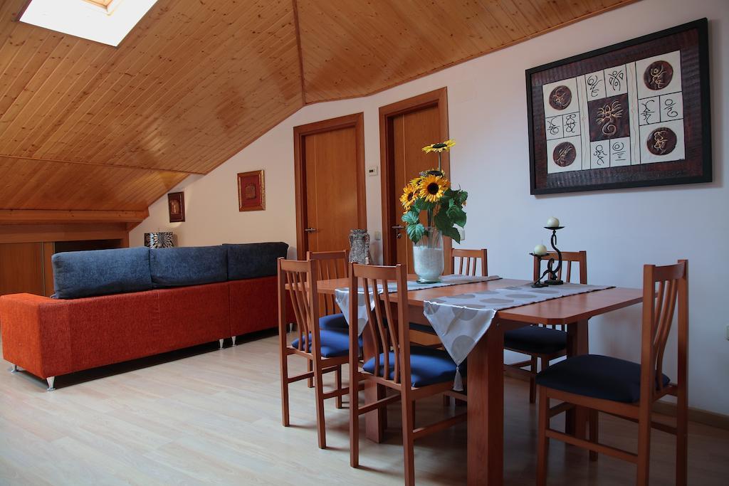 Vivienda Turistica Los Mesones Ágreda エクステリア 写真